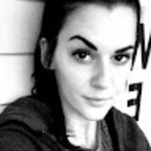 Meet your Posher, Naomi